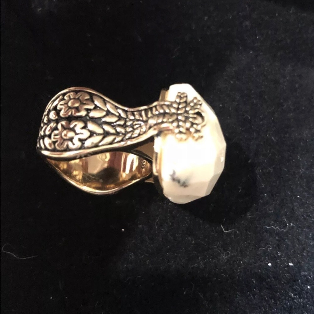Studio Barse Large Milky Quartz Stone Flecks Of Brown Ring 9 Antiqued Gold Look - Picture 3 of 7